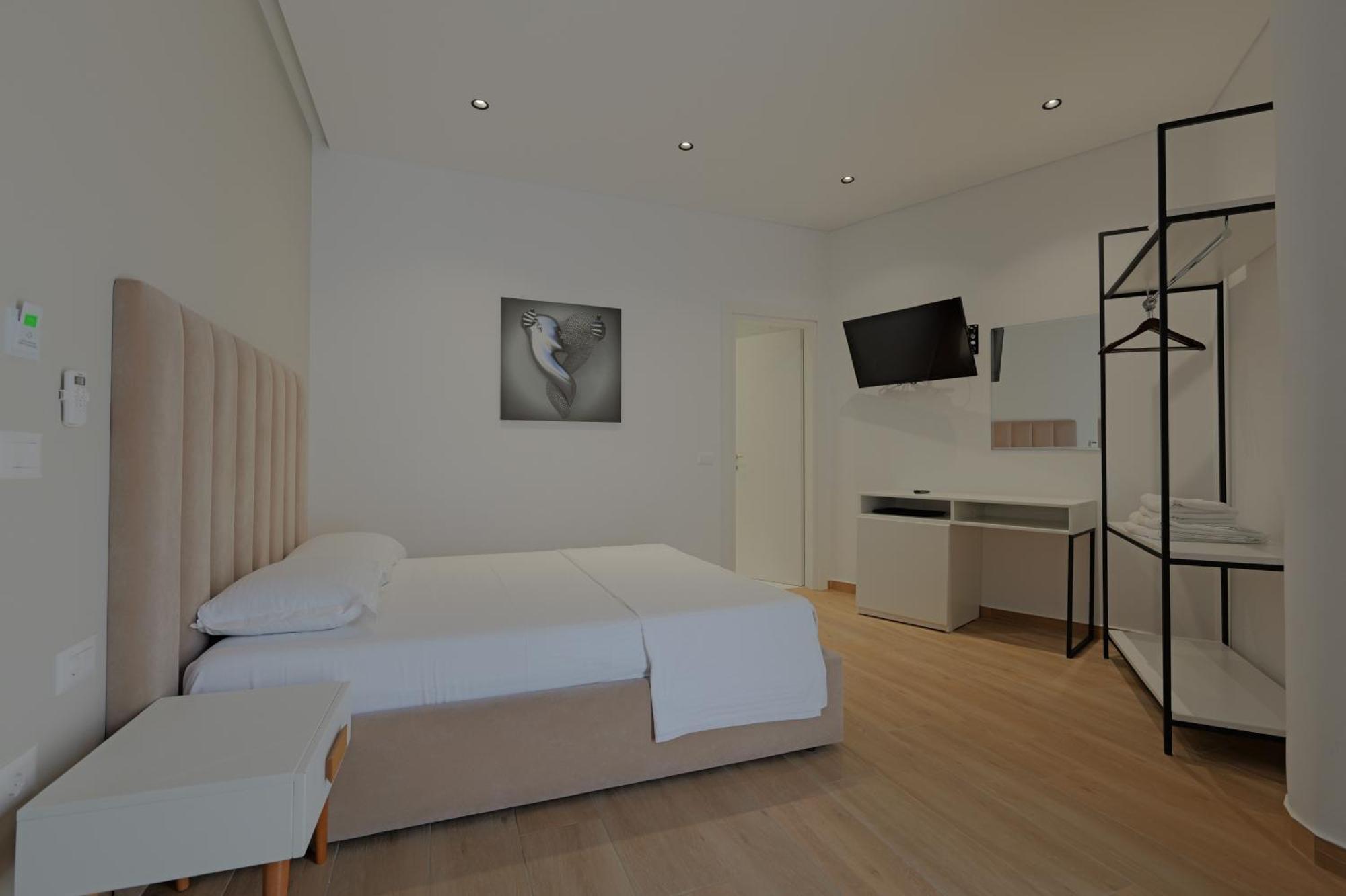 Hotell Sea & 4*
