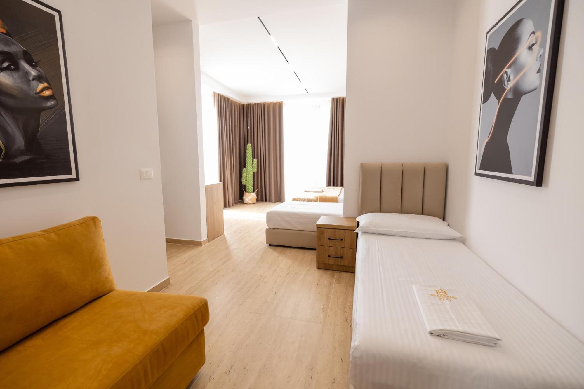 Sea & Hotell 4*
