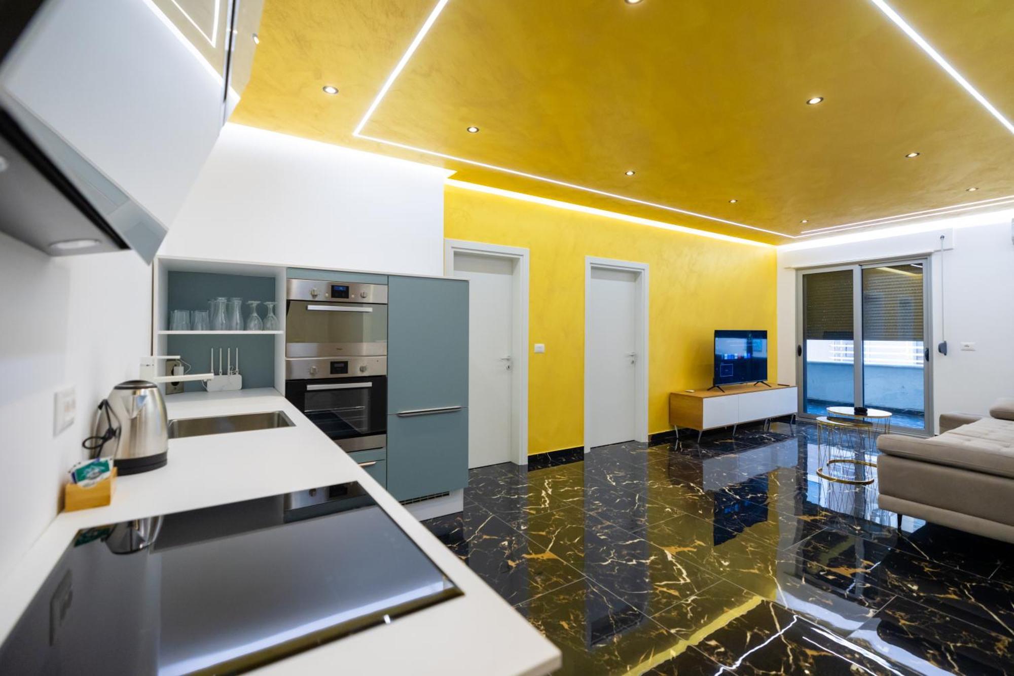 Sea & Hotell 4*