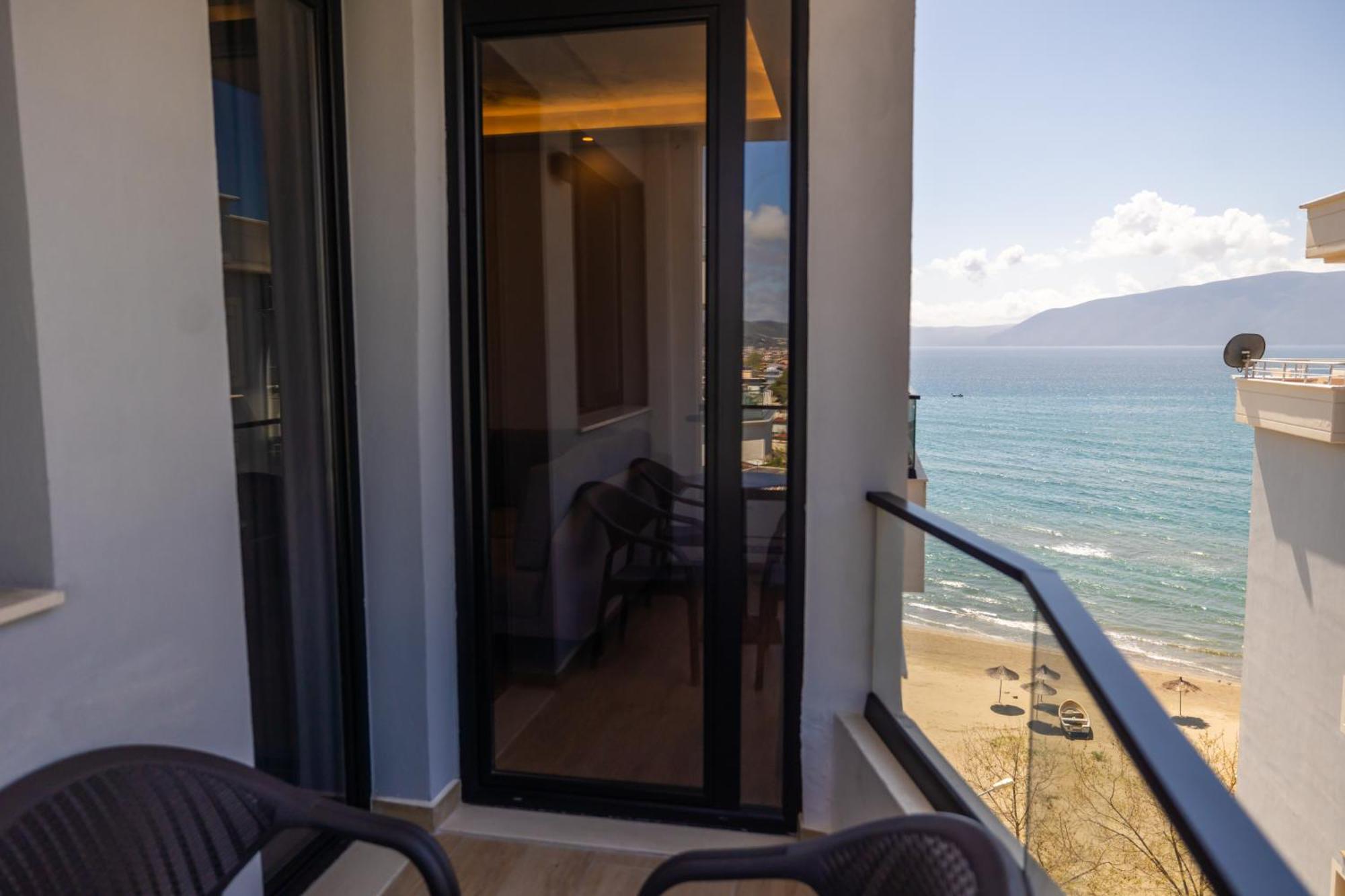Hotel Sea & 4*